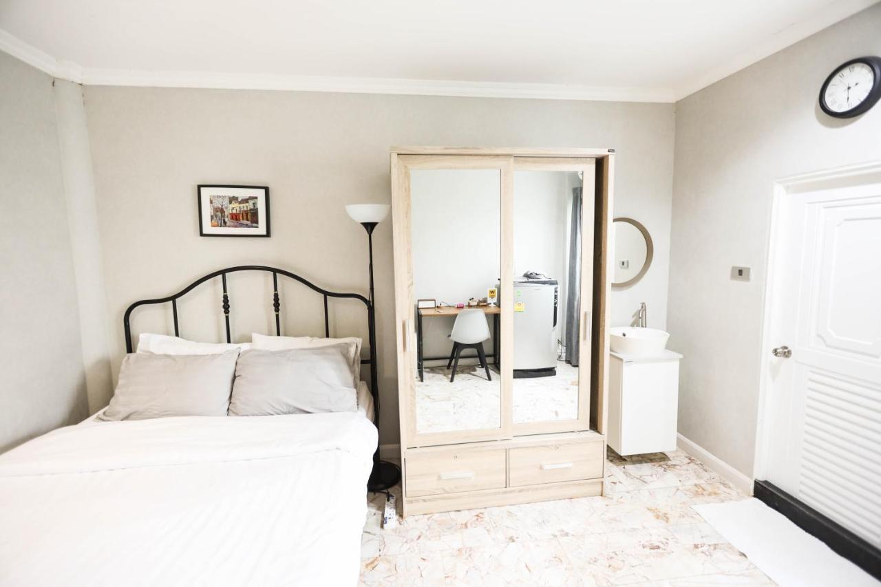 Wang Lang Hostel 방콕 외부 사진